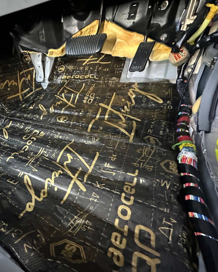 Vibration Damping StP Aerocell Intrigo